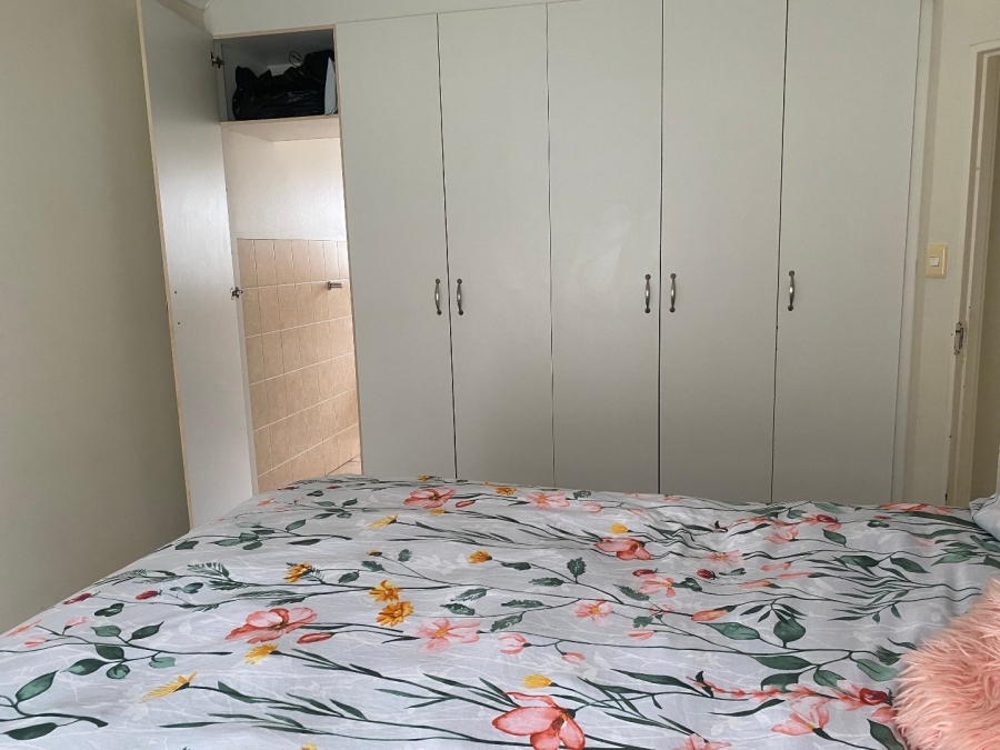 To Let 4 Bedroom Property for Rent in Gonubie Eastern Cape